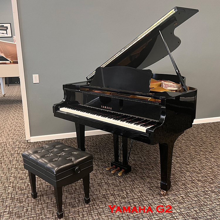 yamaha g2 5'8" baby grand piano for sale